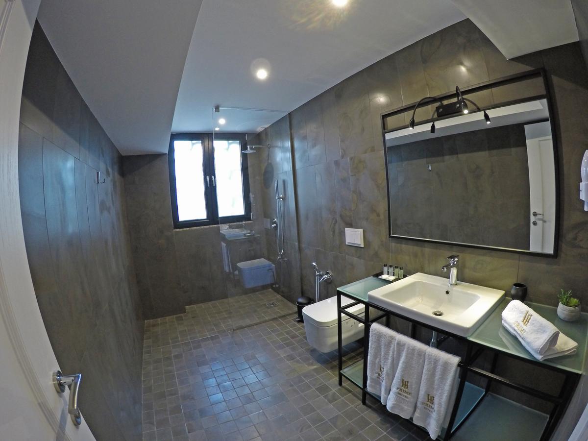 Prime Hotel Tirana Bagian luar foto