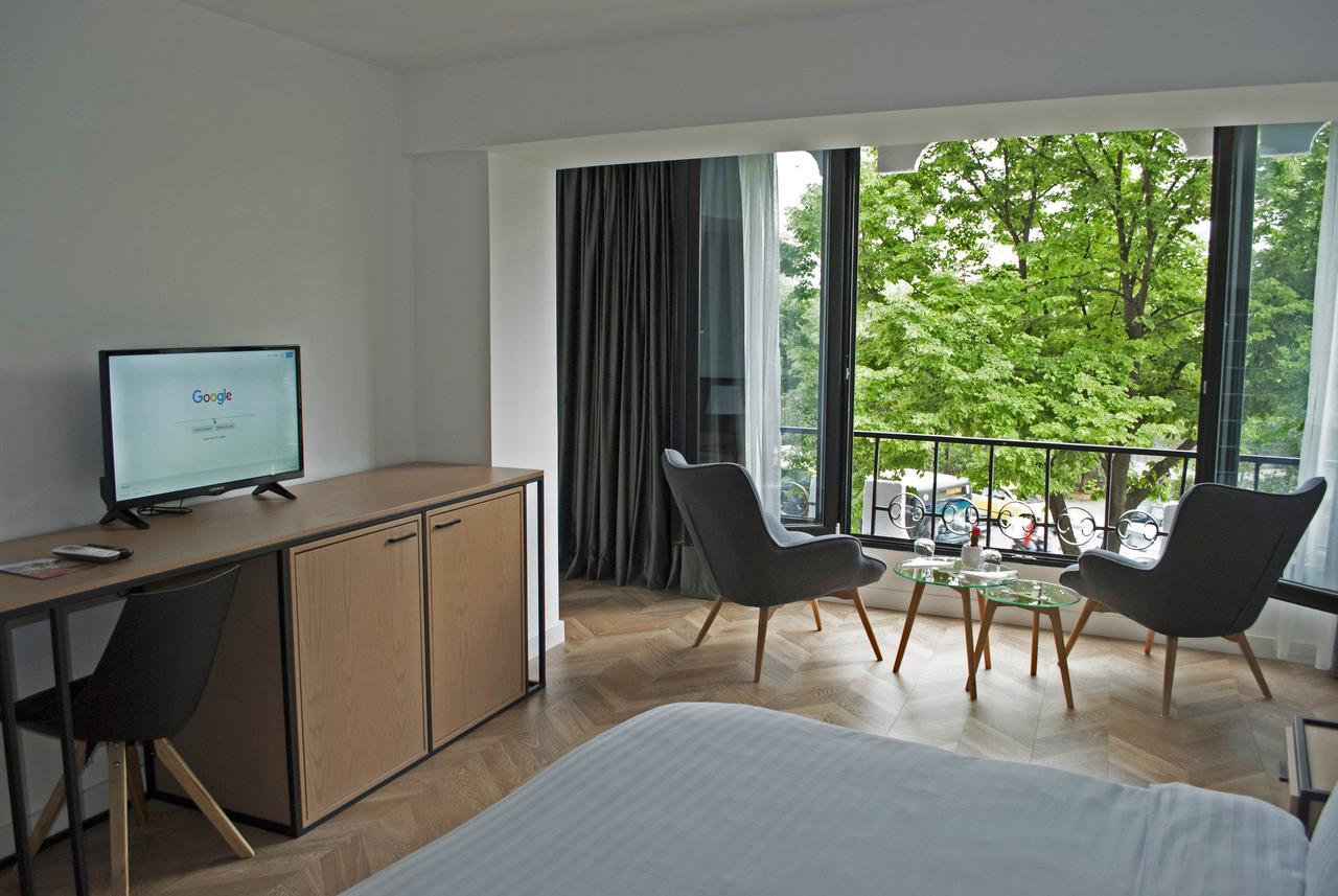 Prime Hotel Tirana Bagian luar foto