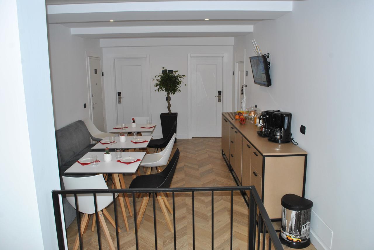 Prime Hotel Tirana Bagian luar foto