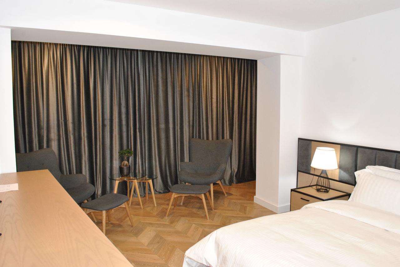Prime Hotel Tirana Bagian luar foto