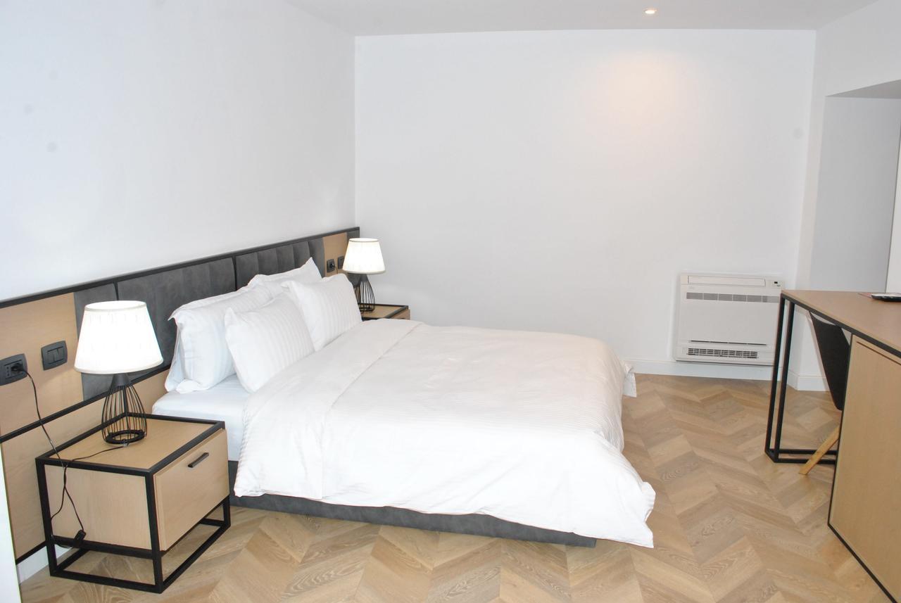 Prime Hotel Tirana Bagian luar foto